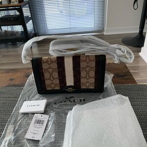 Coach Anna, JQ, Khaki/Black Multi,NWT, original packaging, Leather trim.
